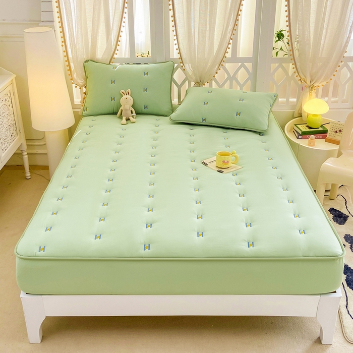 91家纺网 家纺一手货源 找家纺 安逸恋 2025新款简约新疆棉花单床笠床笠单件单品床笠 果绿