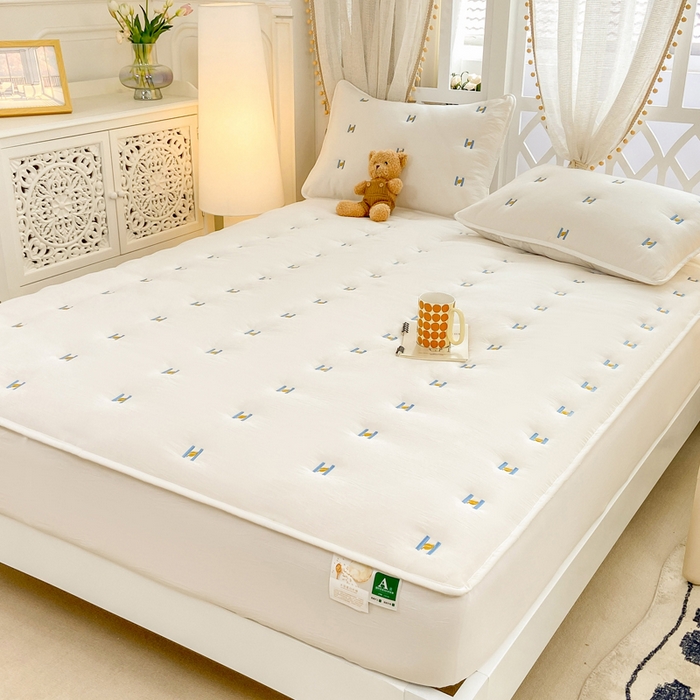 91家纺网 家纺一手货源 找家纺 安逸恋 2025新款简约新疆棉花单床笠床笠单件单品床笠 奶白