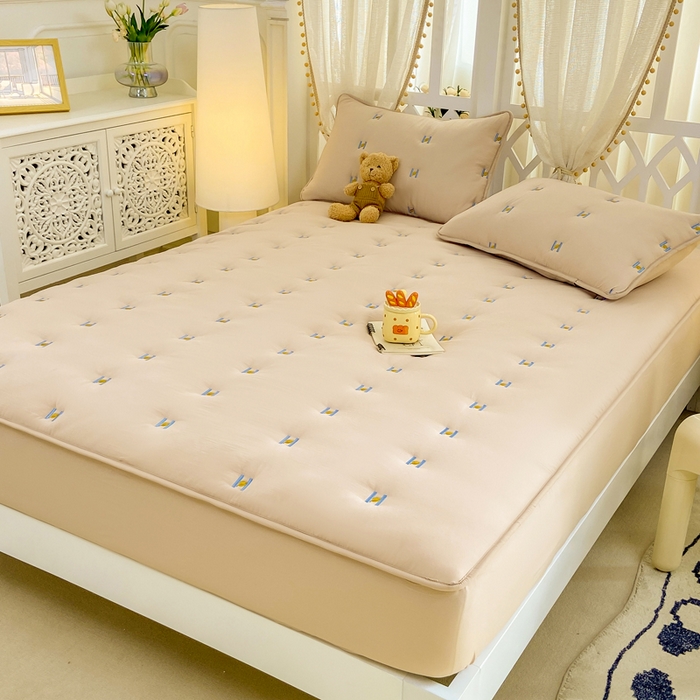 91家纺网 家纺一手货源 找家纺 安逸恋 2025新款简约新疆棉花单床笠床笠单件单品床笠 卡其