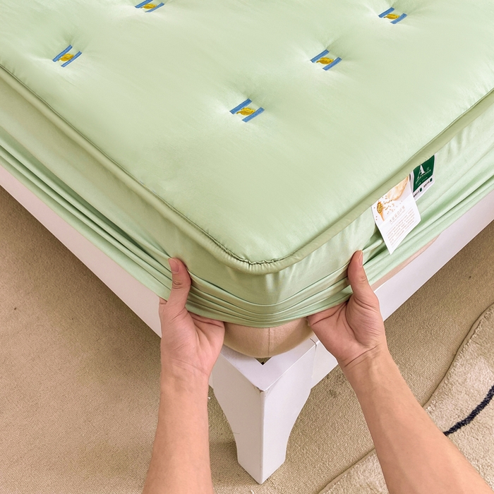 91家纺网 家纺一手货源 找家纺 安逸恋 2025新款简约新疆棉花单床笠床笠单件单品床笠 果绿