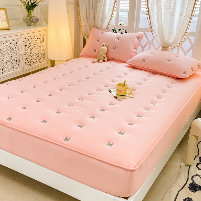 91家纺网 家纺一手货源 找家纺 安逸恋 2025新款简约新疆棉花单床笠床笠单件单品床笠 玉色