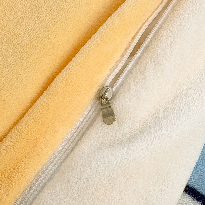 91家纺网 家纺一手货源 找家纺 ds生活馆 2025新款大版高克重双面牛奶绒四件套 瞌睡小新