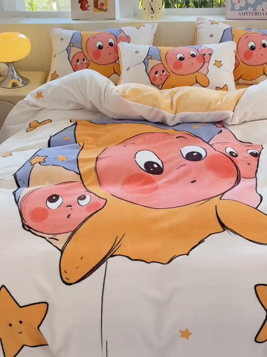 91家纺网 家纺一手货源 找家纺 ds生活馆 2025新款大版高克重双面牛奶绒四件套 探头星人