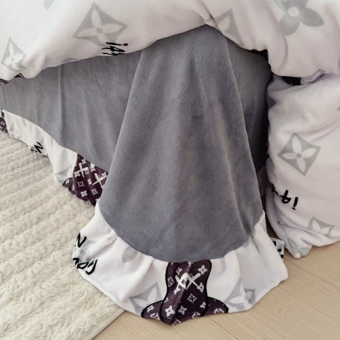 91家纺网 家纺一手货源 找家纺 于果 2025新款牛奶绒印花四件套 乖乖熊