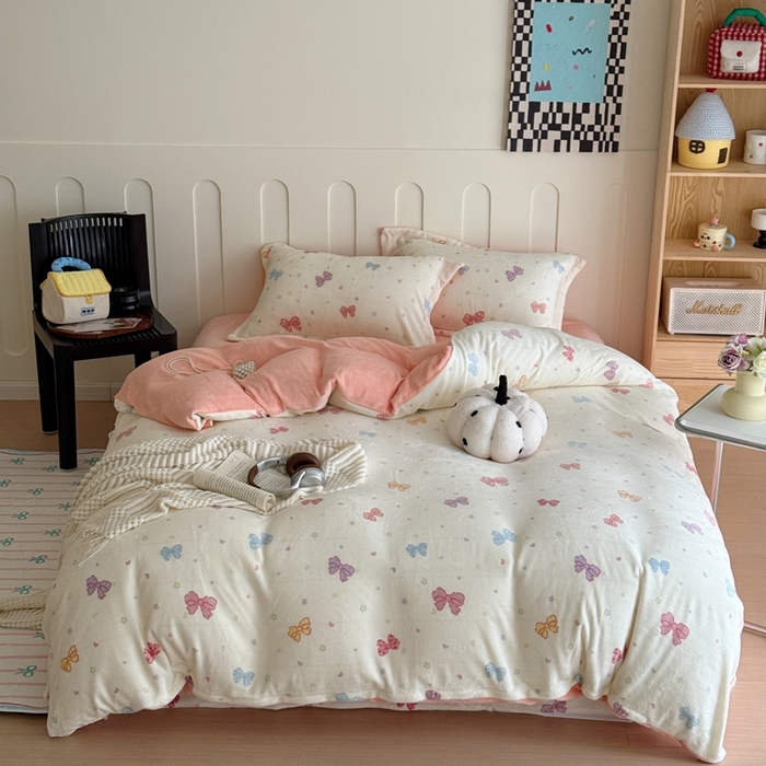 91家纺网 家纺一手货源 找家纺 于果 2025新款牛奶绒印花四件套 蝴蝶星空