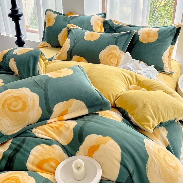 91家纺网 家纺一手货源 找家纺 于果 2025新款牛奶绒印花四件套 花如梦-绿