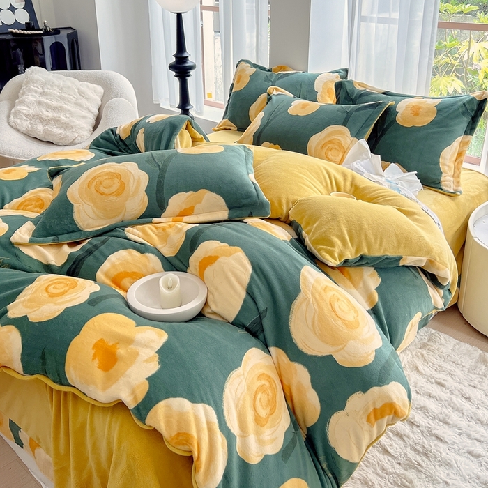 91家纺网 家纺一手货源 找家纺 于果 2025新款牛奶绒印花四件套 花如梦-绿