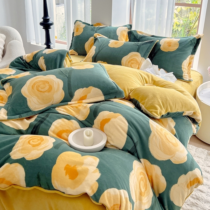 91家纺网 家纺一手货源 找家纺 于果 2025新款牛奶绒印花四件套 花如梦-绿