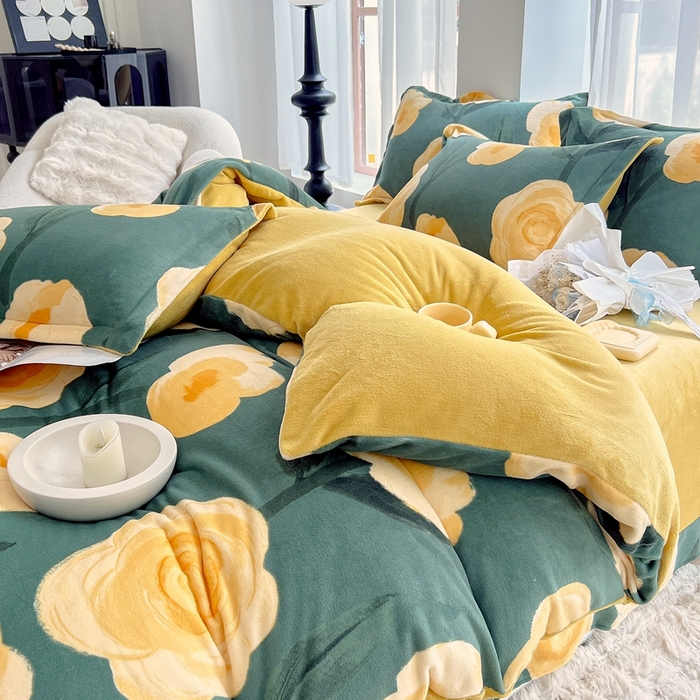 91家纺网 家纺一手货源 找家纺 于果 2025新款牛奶绒印花四件套 花如梦-绿