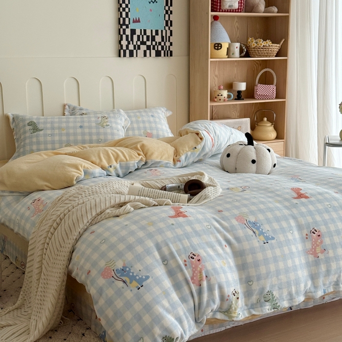 91家纺网 家纺一手货源 找家纺 于果 2025新款牛奶绒印花四件套 恐龙乐园