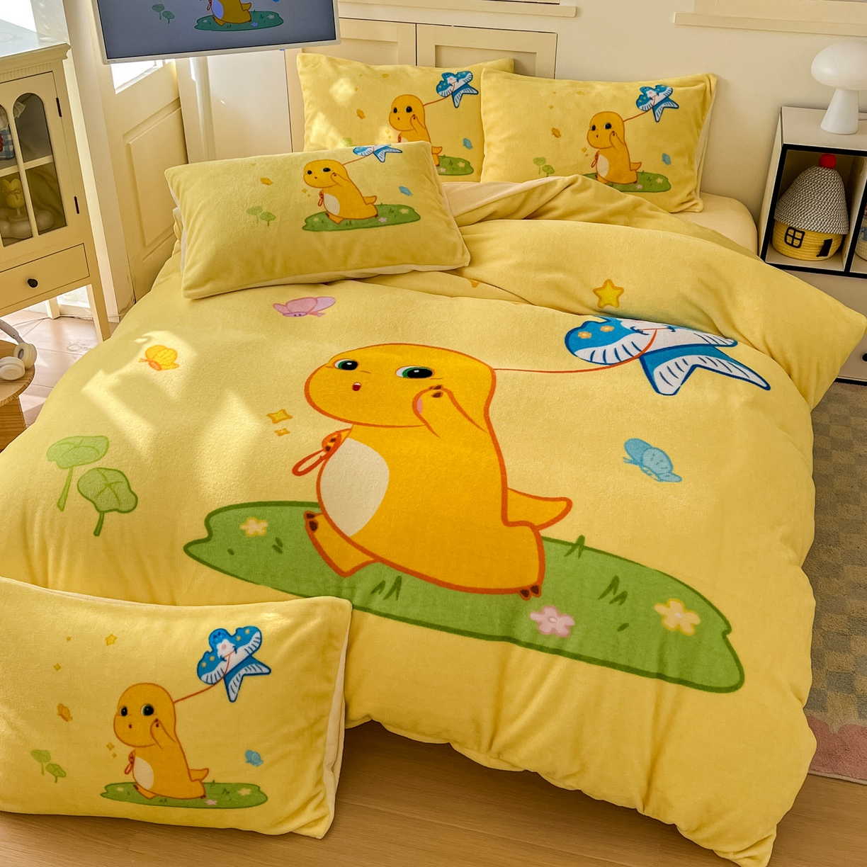 91家纺网 家纺一手货源 找家纺 （总）浩诚 2025秋冬新款高克重牛奶绒大版卡通四件套