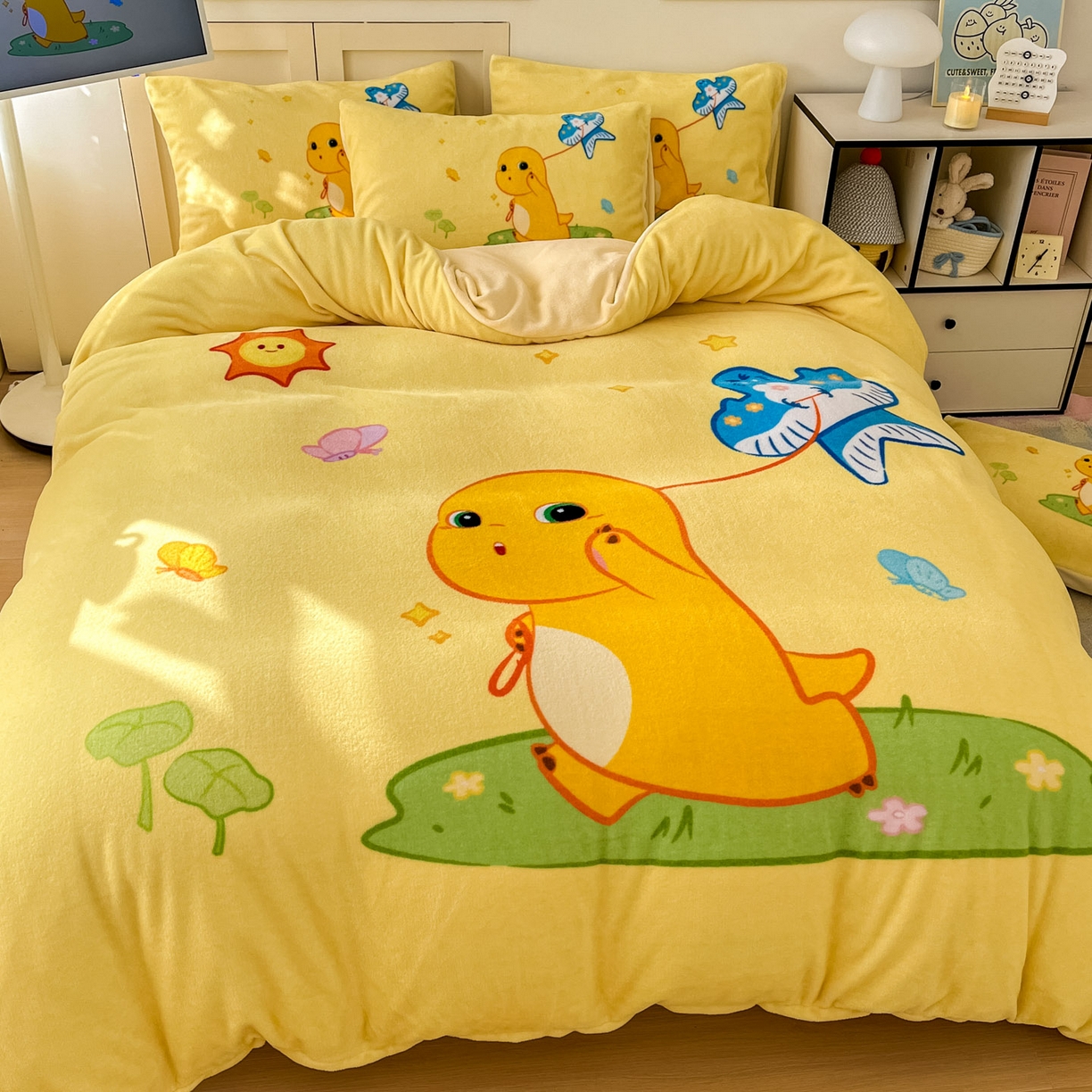 91家纺网 家纺一手货源 找家纺 （总）浩诚 2025秋冬新款高克重牛奶绒大版卡通四件套