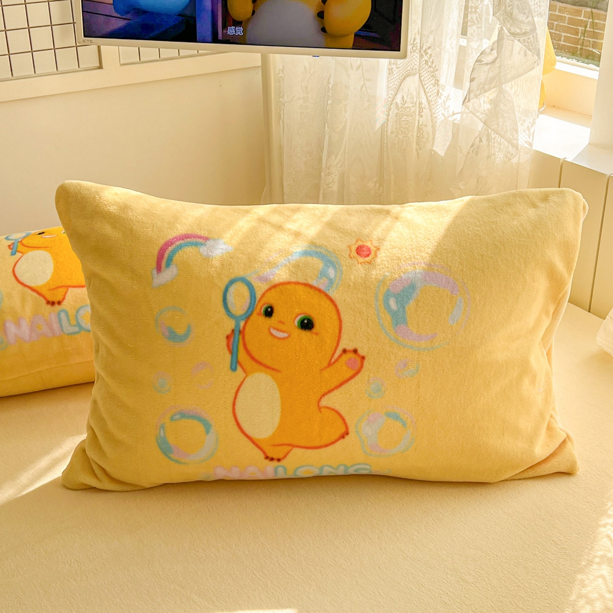 91家纺网 家纺一手货源 找家纺 浩诚 2025秋冬新款高克重牛奶绒大版卡通四件套 小奶龙