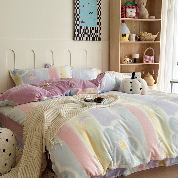 91家纺网 家纺一手货源 找家纺 于果 2025新款牛奶绒印花四件套 七彩花梦