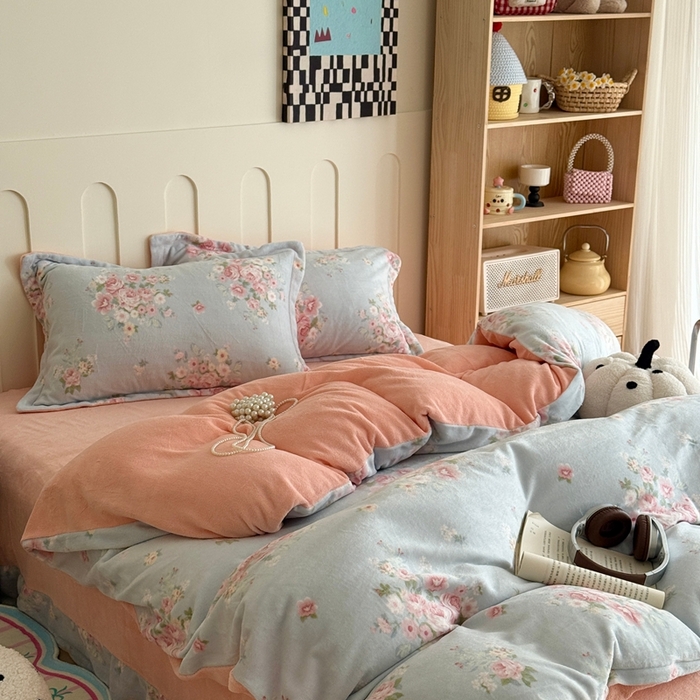 91家纺网 家纺一手货源 找家纺 于果 2025新款牛奶绒印花四件套 柔情花梦