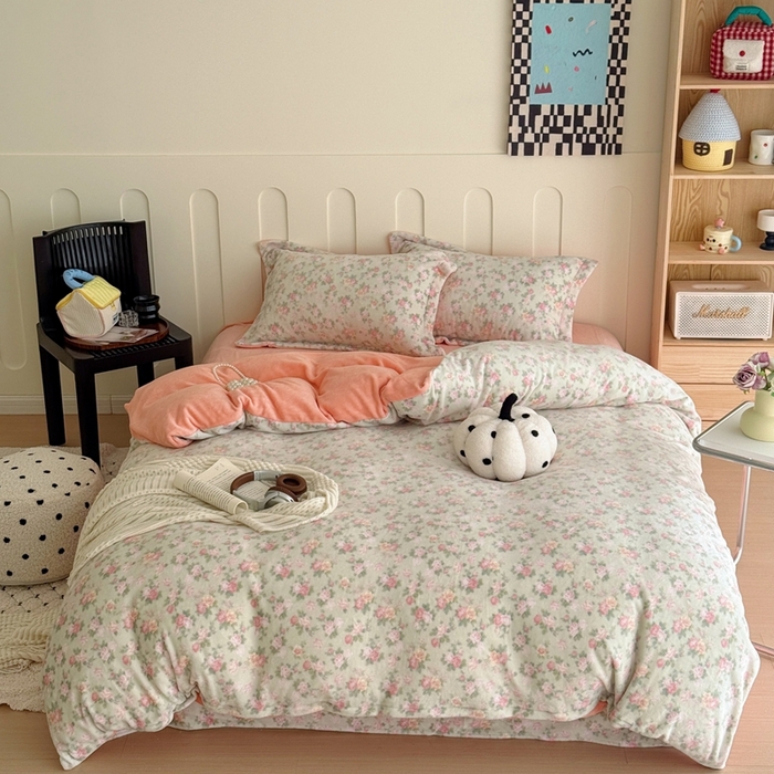 91家纺网 家纺一手货源 找家纺 于果 2025新款牛奶绒印花四件套 温馨花语-绿