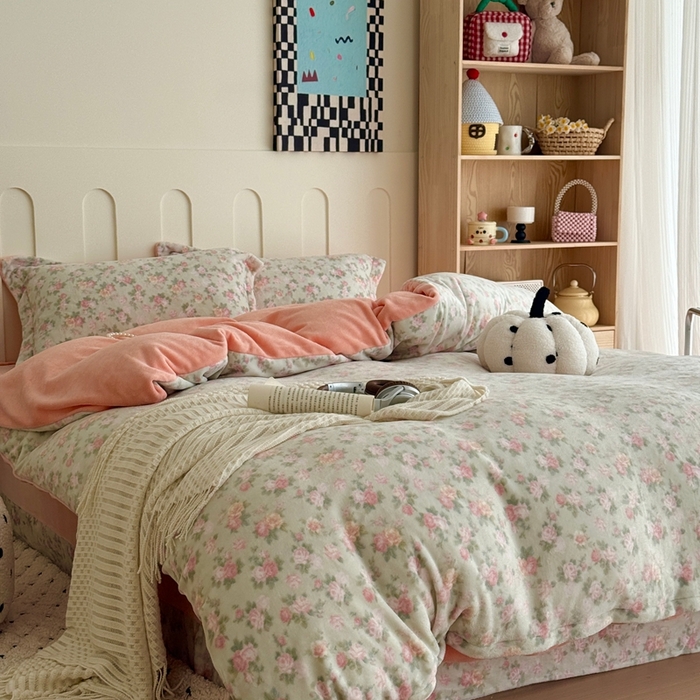 91家纺网 家纺一手货源 找家纺 于果 2025新款牛奶绒印花四件套 温馨花语-绿