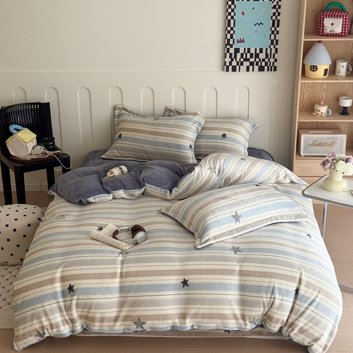 91家纺网 家纺一手货源 找家纺 于果 2025新款牛奶绒印花四件套 星动旋律