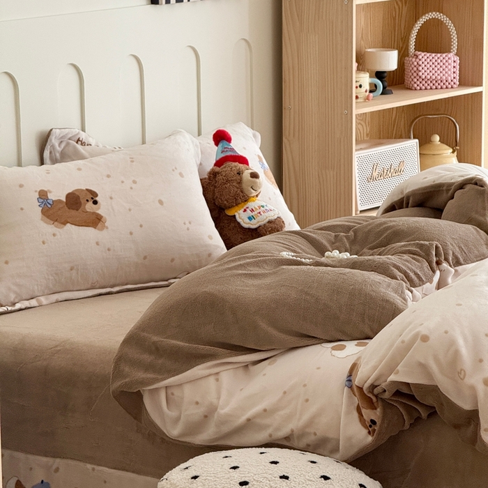 91家纺网 家纺一手货源 找家纺 于果 2025新款牛奶绒印花四件套 幸福伴侣