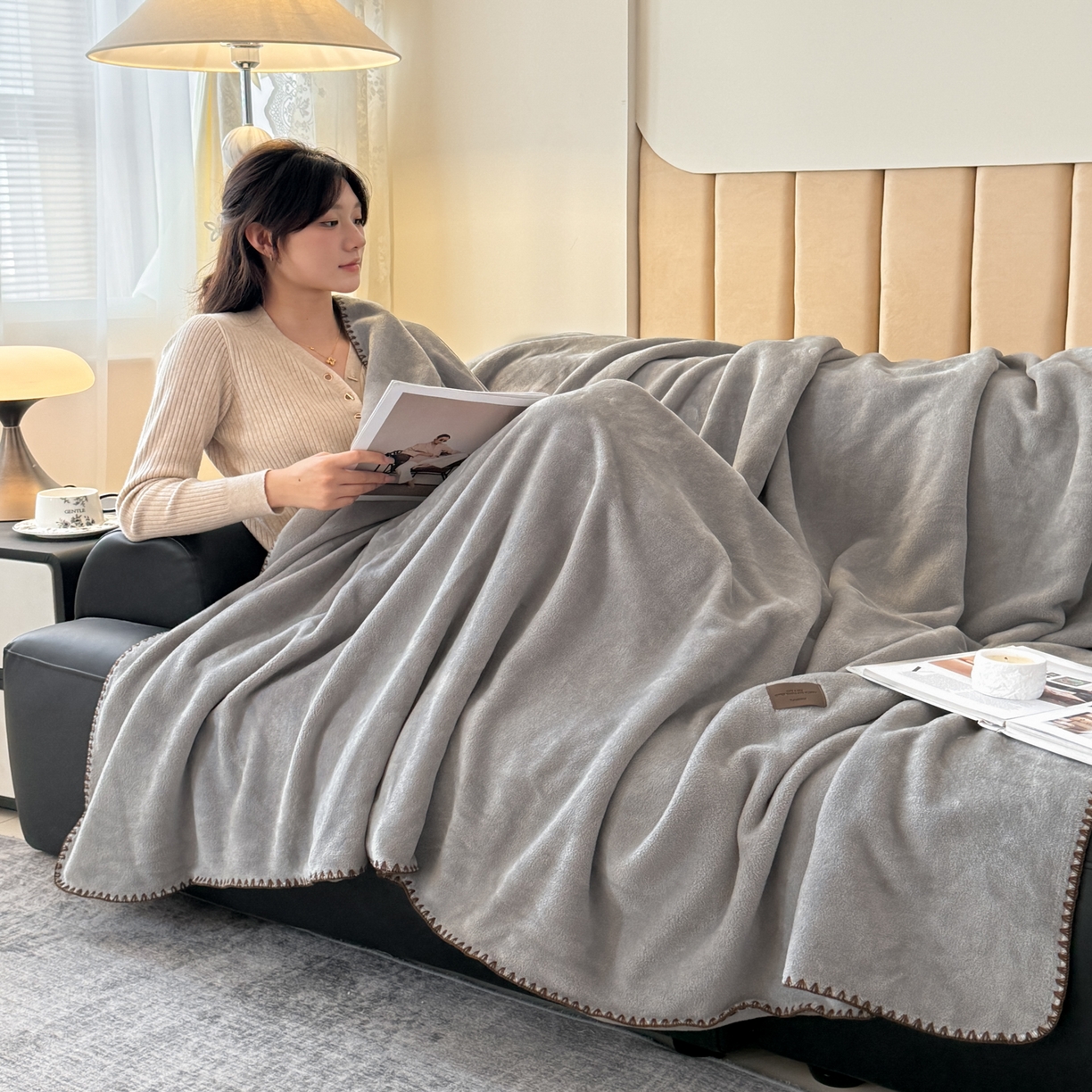 91家纺网 家纺一手货源 找家纺 金喜 2025新款双面仿羊绒多功能毯盖毯 毯子毛毯 气质灰
