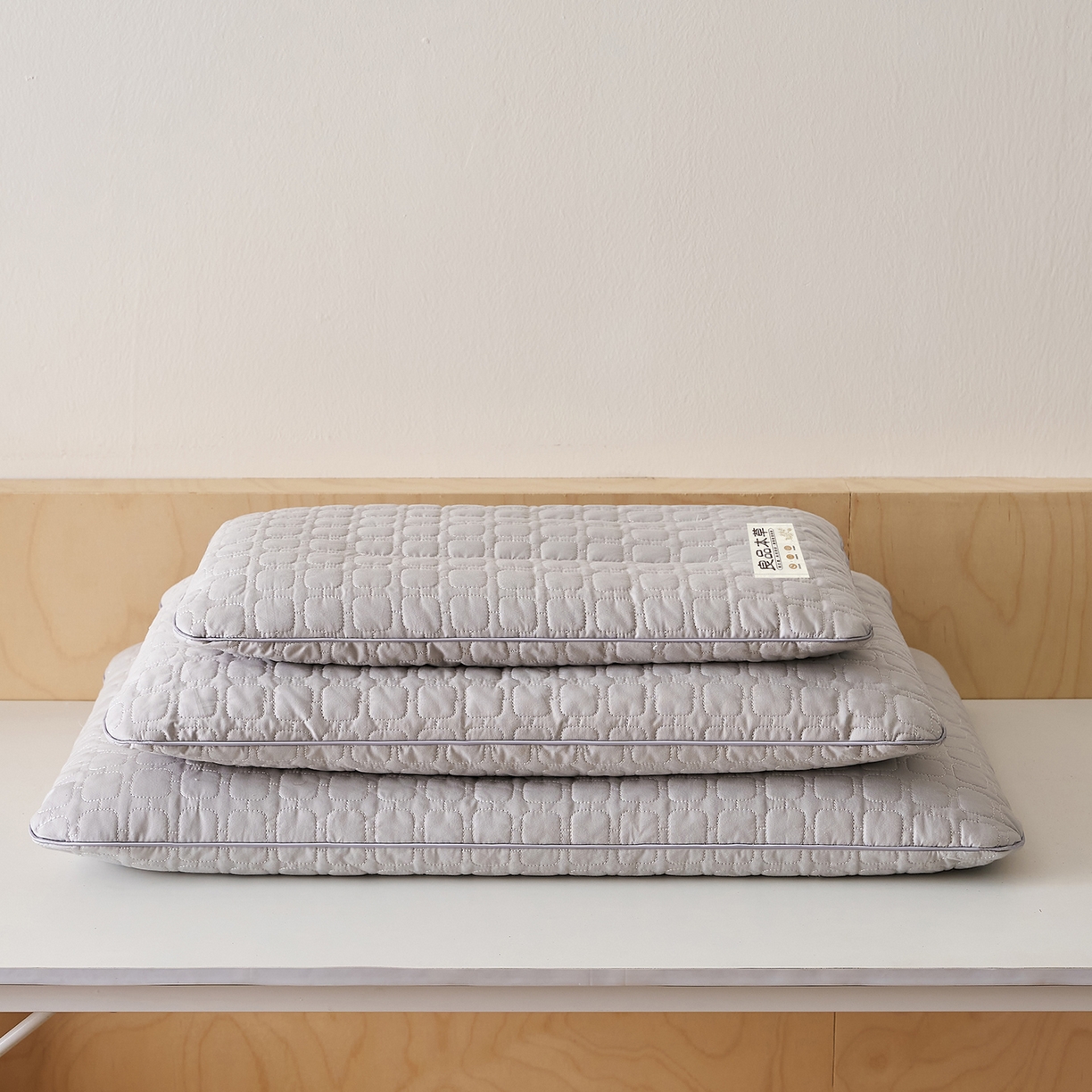 91家纺网 家纺一手货源 找家纺 乐可 2025新款良品本草荞麦枕枕头枕芯 良品本草荞麦枕-灰