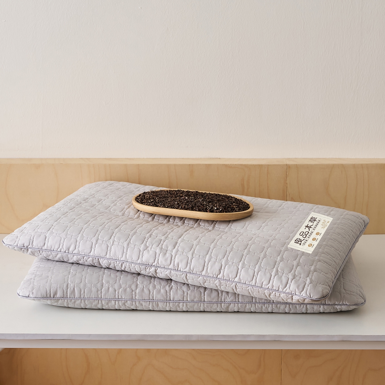 91家纺网 家纺一手货源 找家纺 乐可 2025新款良品本草荞麦枕枕头枕芯 良品本草荞麦枕-灰