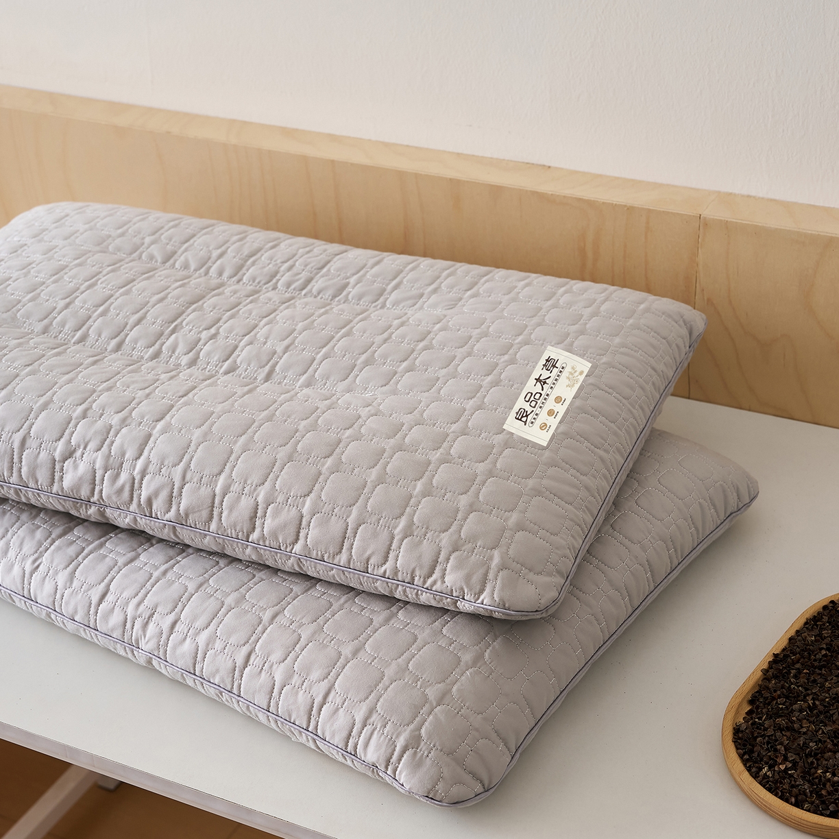 91家纺网 家纺一手货源 找家纺 乐可 2025新款良品本草荞麦枕枕头枕芯 良品本草荞麦枕-灰