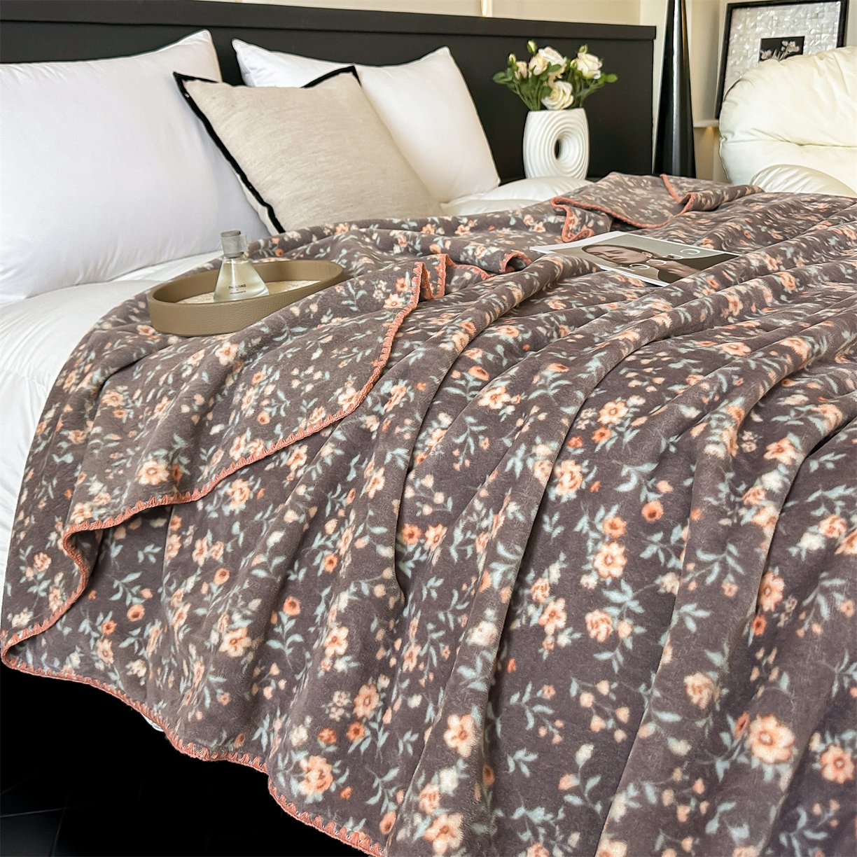 91家纺网 家纺一手货源 找家纺 （总）安力森/诚臻酒店用品 2025新款天竺绒数码印花轻奢盖毯