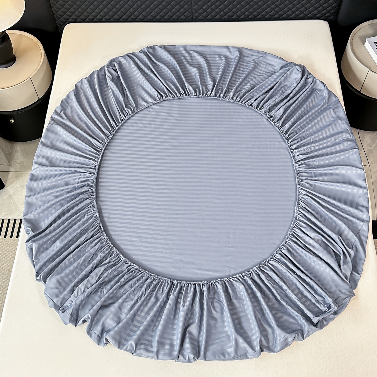 91家纺网 家纺一手货源 找家纺 安力森/诚臻酒店用品 2025新款酒店布草床单高支高密缎条款床笠三件套月子中心养老院机构专用床品 灰蓝色