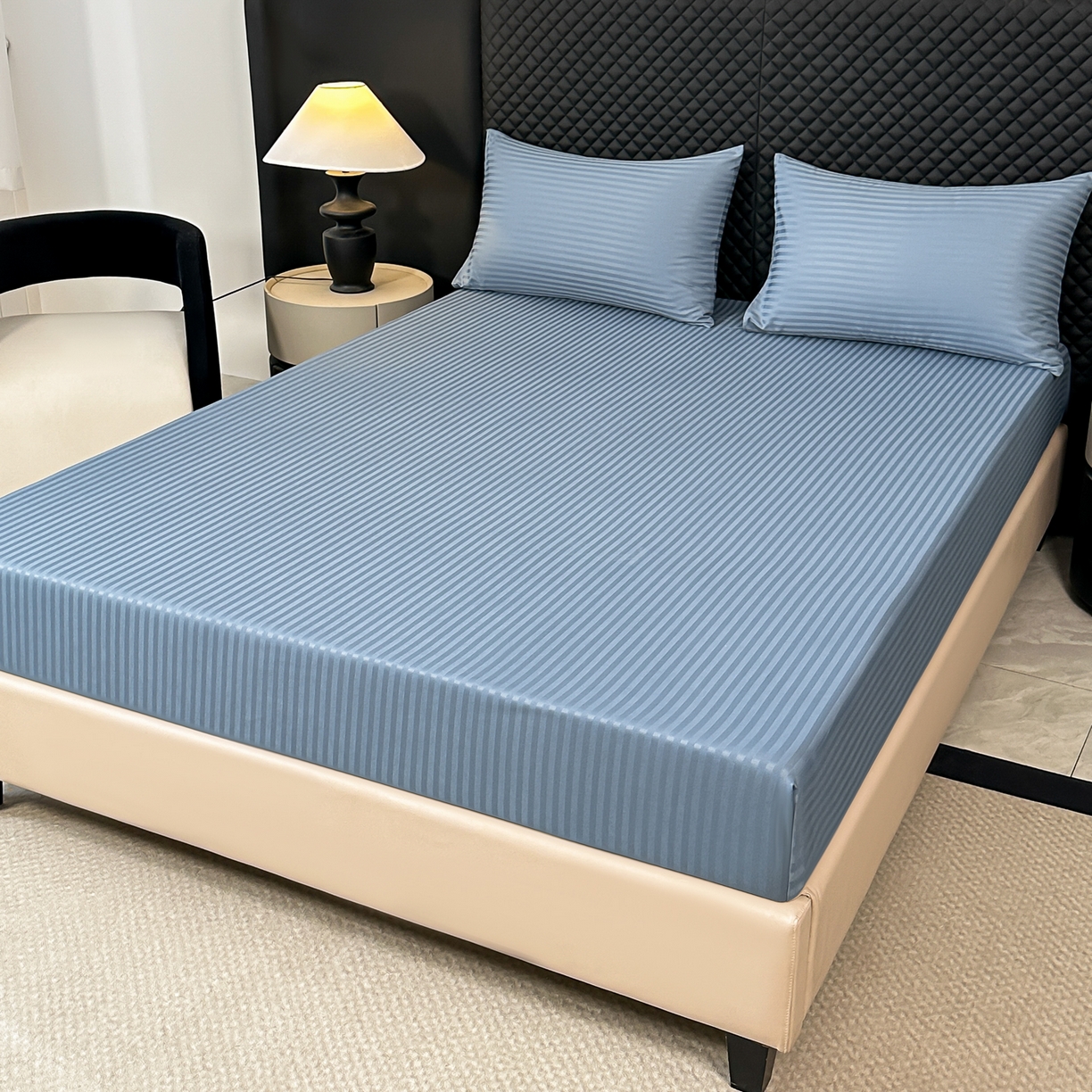 91家纺网 家纺一手货源 找家纺 安力森/诚臻酒店用品 2025新款酒店布草床单高支高密缎条款床笠三件套月子中心养老院机构专用床品 雾霾蓝