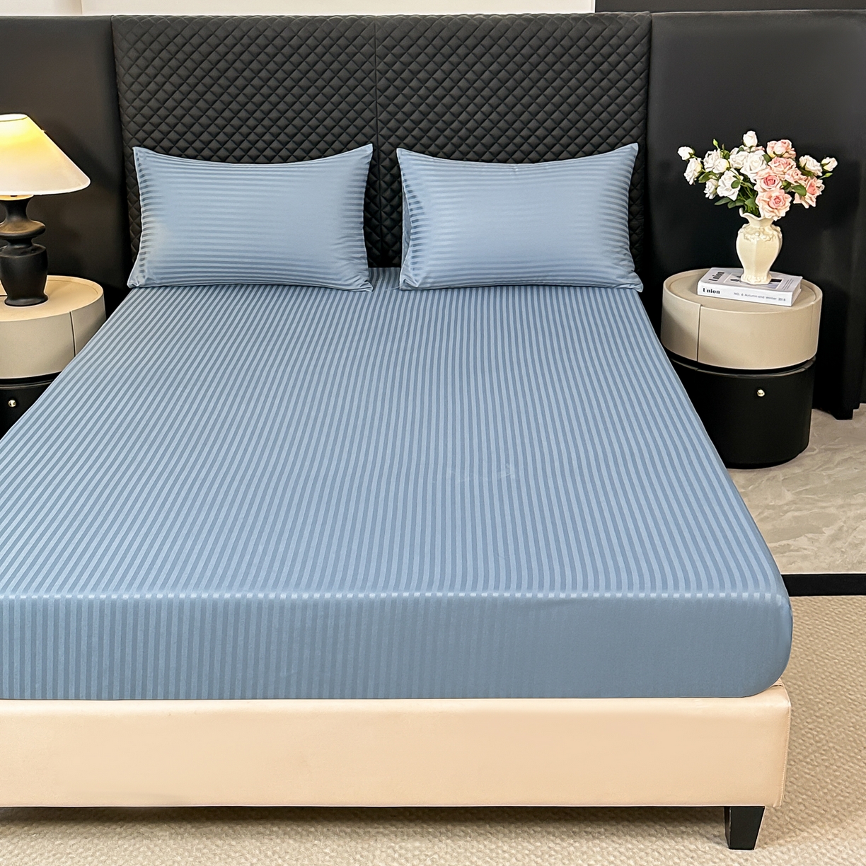 91家纺网 家纺一手货源 找家纺 安力森/诚臻酒店用品 2025新款酒店布草床单高支高密缎条款床笠三件套月子中心养老院机构专用床品 雾霾蓝