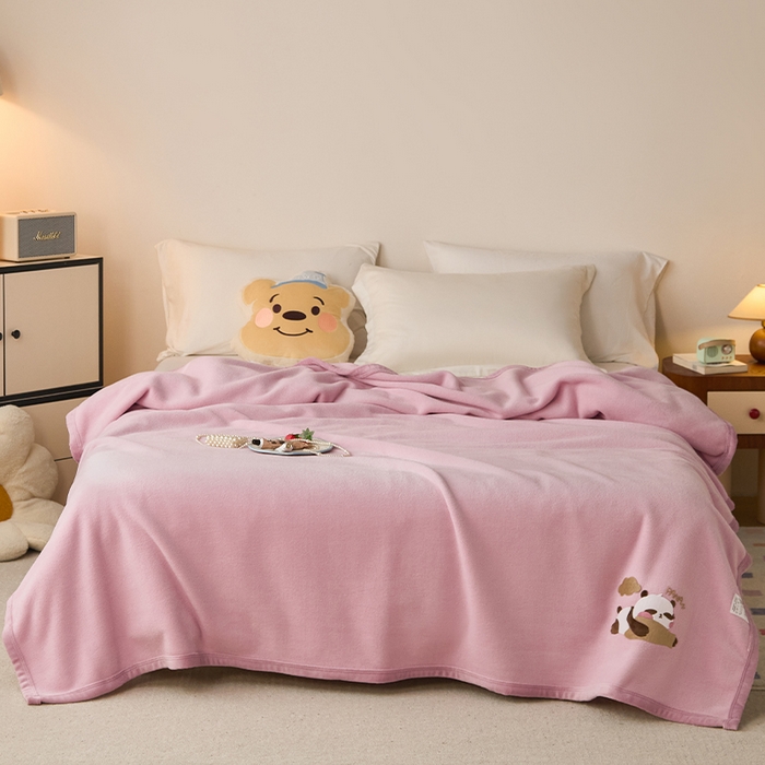 91家纺网 家纺一手货源 找家纺 皇寝世家家居 2025新款仿绵羊绒毛毯兔绒毯办公室午睡毯子毛巾被 四季空调沙发盖毯 浅紫