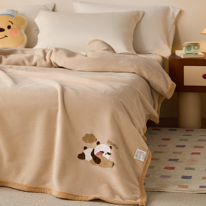 91家纺网 家纺一手货源 找家纺 皇寝世家家居 2025新款仿绵羊绒毛毯兔绒毯办公室午睡毯子毛巾被 四季空调沙发盖毯 浅咖