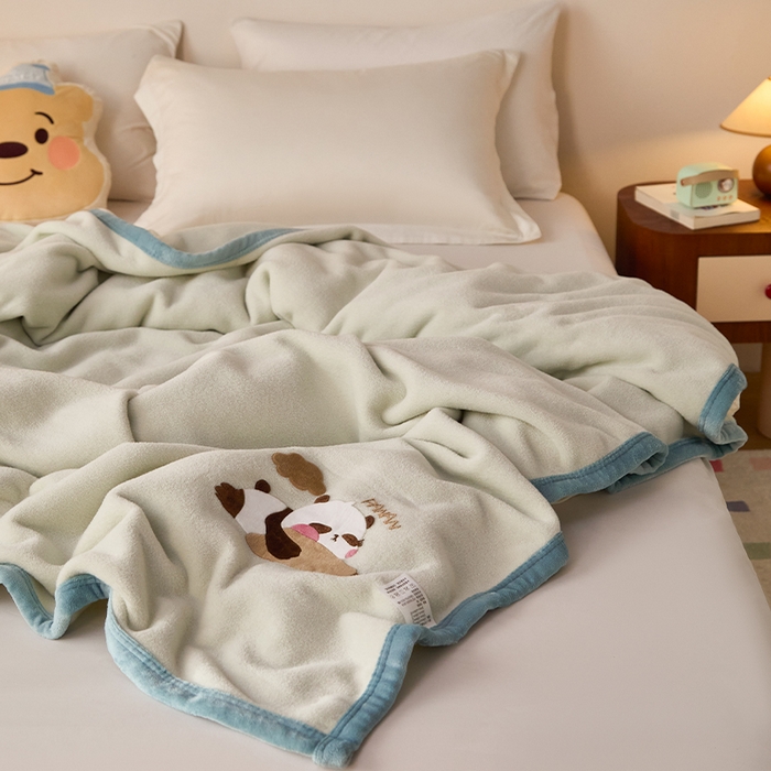 91家纺网 家纺一手货源 找家纺 皇寝世家家居 2025新款仿绵羊绒毛毯兔绒毯办公室午睡毯子毛巾被 四季空调沙发盖毯 浅绿