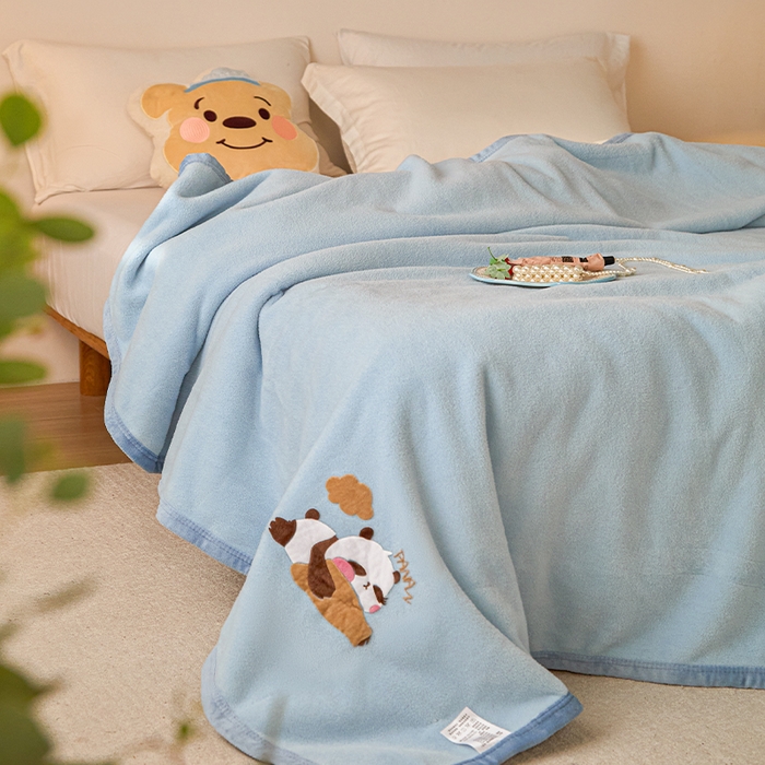 91家纺网 家纺一手货源 找家纺 皇寝世家家居 2025新款仿绵羊绒毛毯兔绒毯办公室午睡毯子毛巾被 四季空调沙发盖毯 浅蓝