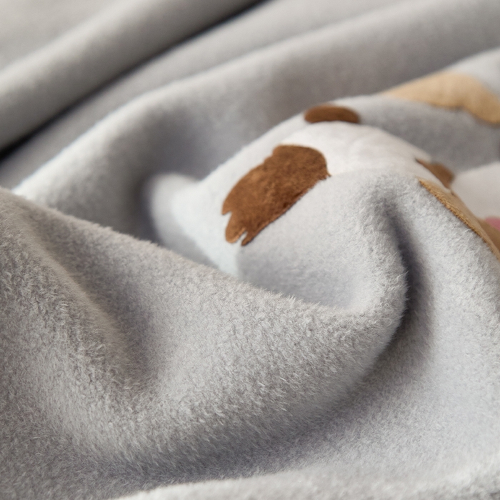 91家纺网 家纺一手货源 找家纺 皇寝世家家居 2025新款仿绵羊绒毛毯兔绒毯办公室午睡毯子毛巾被 四季空调沙发盖毯 银灰