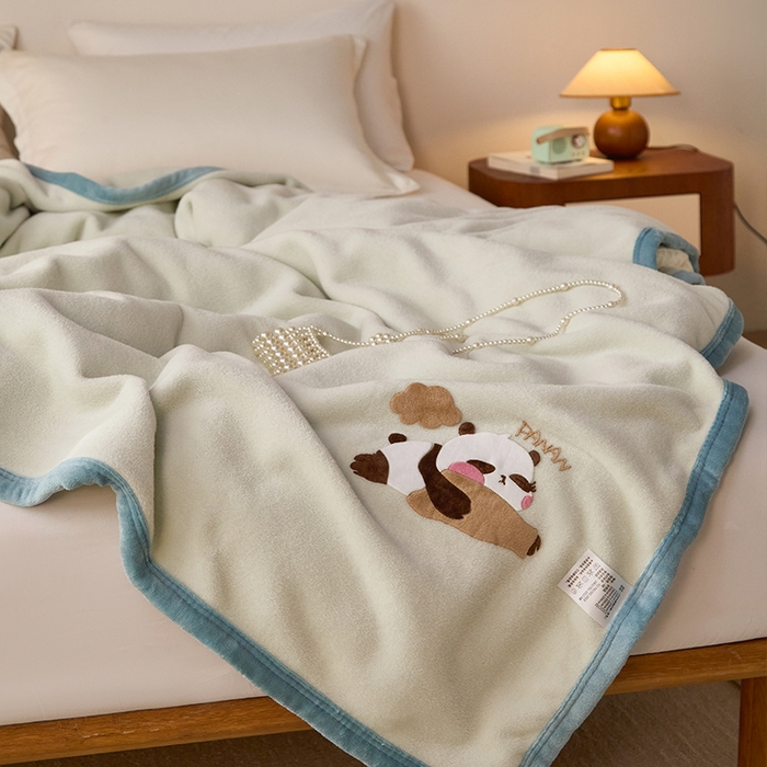 91家纺网 家纺一手货源 找家纺 皇寝世家家居 2025新款仿绵羊绒毛毯兔绒毯办公室午睡毯子毛巾被 四季空调沙发盖毯 浅绿