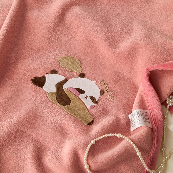 91家纺网 家纺一手货源 找家纺 皇寝世家家居 2025新款仿绵羊绒毛毯兔绒毯办公室午睡毯子毛巾被 四季空调沙发盖毯 豆沙