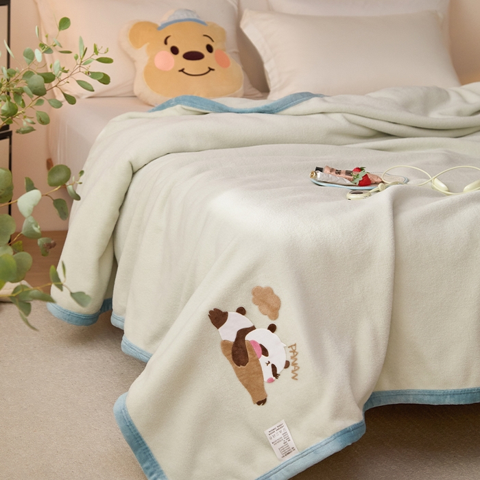 91家纺网 家纺一手货源 找家纺 皇寝世家家居 2025新款仿绵羊绒毛毯兔绒毯办公室午睡毯子毛巾被 四季空调沙发盖毯 浅绿