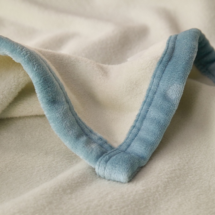 91家纺网 家纺一手货源 找家纺 皇寝世家家居 2025新款仿绵羊绒毛毯兔绒毯办公室午睡毯子毛巾被 四季空调沙发盖毯 浅绿