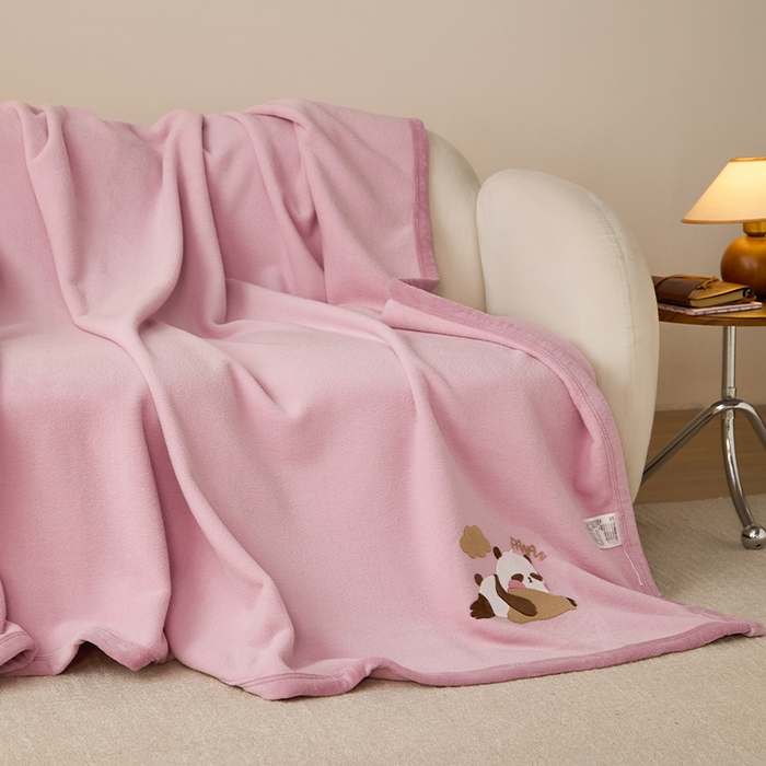 91家纺网 家纺一手货源 找家纺 皇寝世家家居 2025新款仿绵羊绒毛毯兔绒毯办公室午睡毯子毛巾被 四季空调沙发盖毯 浅紫