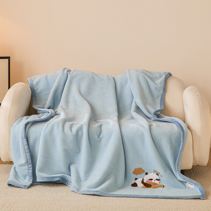 91家纺网 家纺一手货源 找家纺 皇寝世家家居 2025新款仿绵羊绒毛毯兔绒毯办公室午睡毯子毛巾被 四季空调沙发盖毯 浅蓝