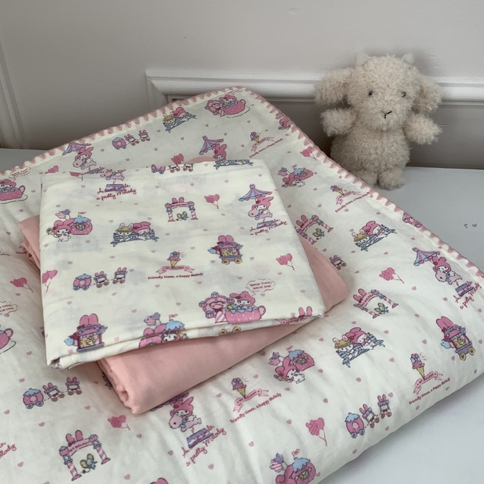 91家纺网 家纺一手货源 找家纺 源启生活 2025新款A类贝壳边款双层纱夏被 美乐蒂