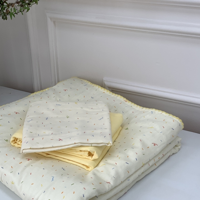 91家纺网 家纺一手货源 找家纺 源启生活 2025新款A类贝壳边款双层纱夏被 奶油派