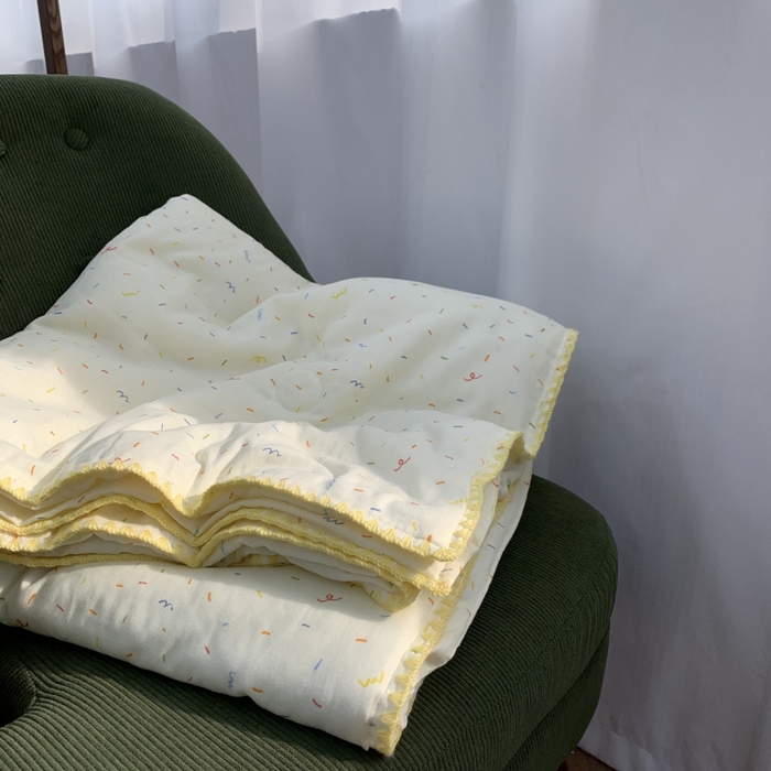 91家纺网 家纺一手货源 找家纺 源启生活 2025新款A类贝壳边款双层纱夏被 奶油派