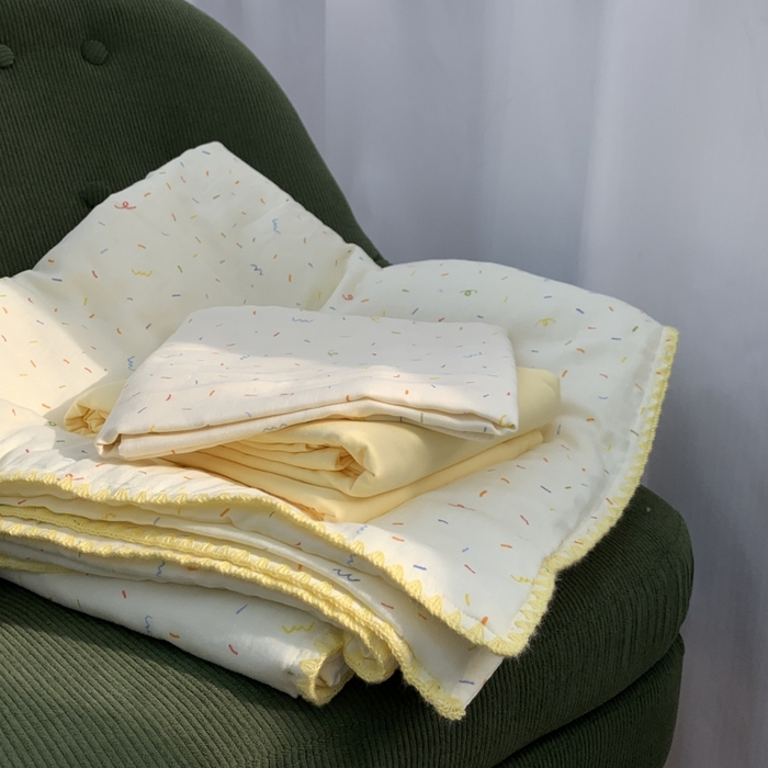 91家纺网 家纺一手货源 找家纺 源启生活 2025新款A类贝壳边款双层纱夏被 奶油派