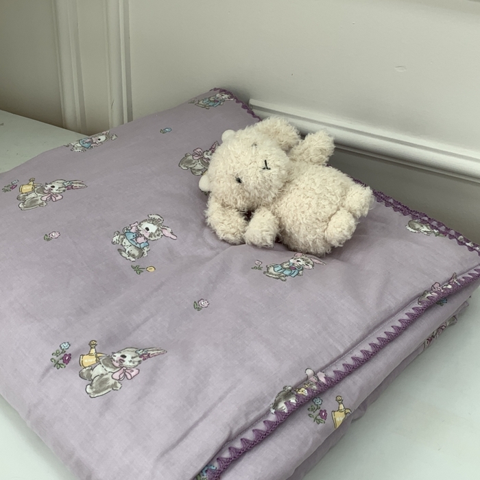 91家纺网 家纺一手货源 找家纺 源启生活 2025新款A类贝壳边款双层纱夏被 妮可兔