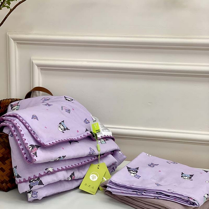 91家纺网 家纺一手货源 找家纺 源启生活 2025新款A类贝壳边款双层纱夏被 晚安库洛米