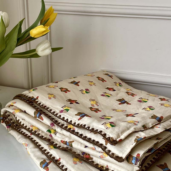 91家纺网 家纺一手货源 找家纺 源启生活 2025新款A类贝壳边款双层纱夏被 熊啾啾