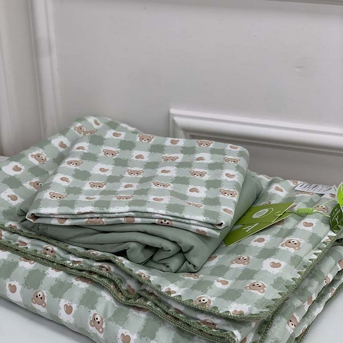 91家纺网 家纺一手货源 找家纺 源启生活 2025新款A类贝壳边款双层纱夏被 仔仔熊